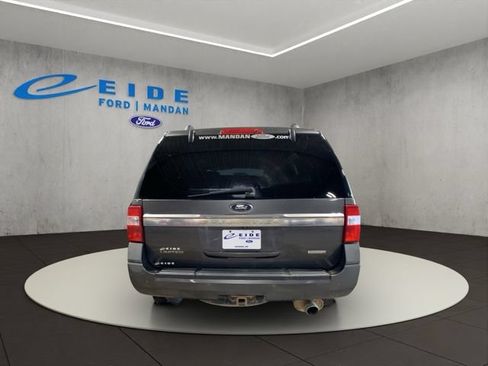 Used 2017 Ford Expedition Limited AWD/4WD image 6