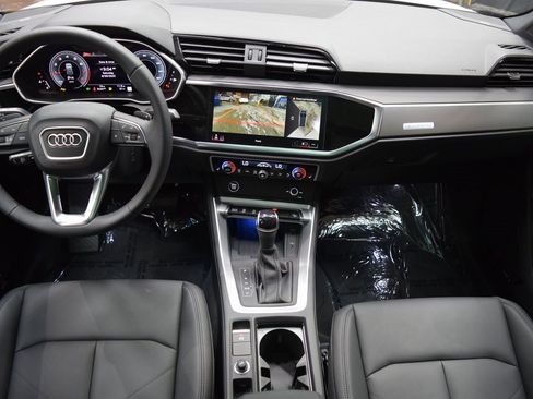 New 2025 Audi Q3 2.0T Premium Plus image 8
