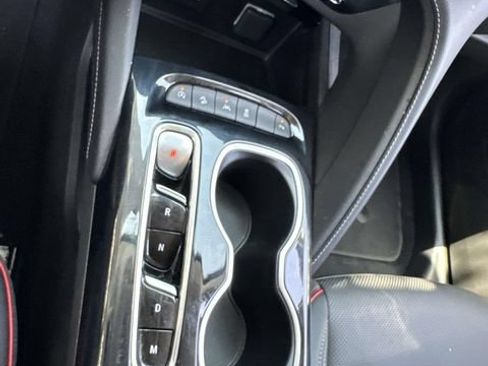Used 2023 Buick Envision Essence w/ Sport Touring Package AWD/4WD image 23
