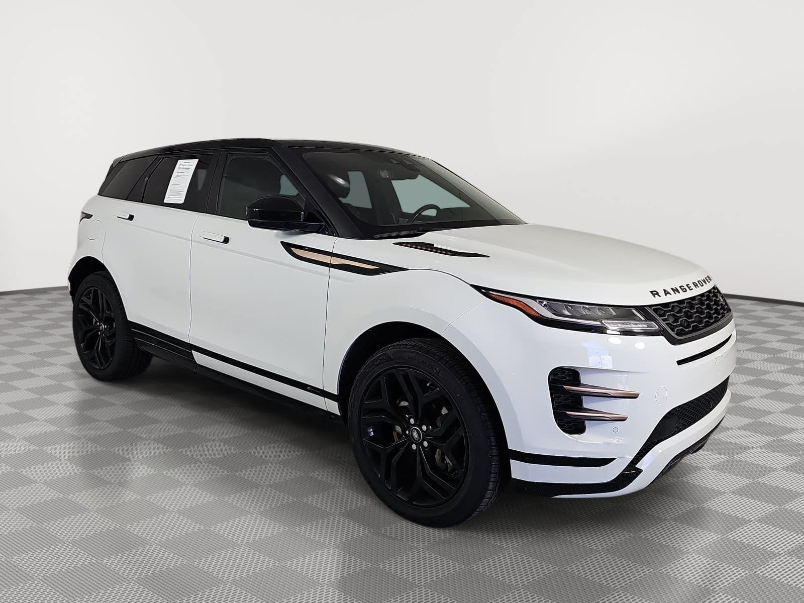 Used 2020 Land Rover Range Rover Evoque R-Dynamic S AWD/4WD image 2