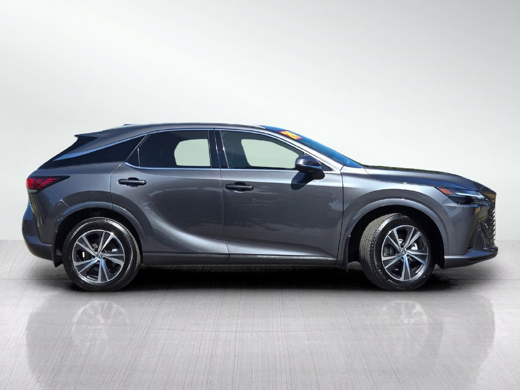 Used 2024 Lexus RX 350h w/ Kick Sensor & Tow Package AWD/4WD image 3