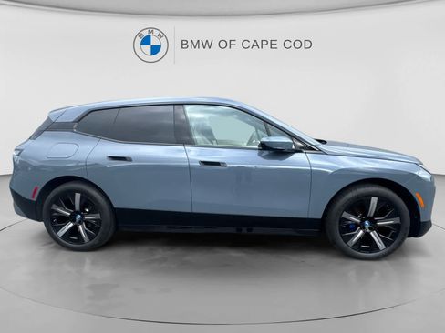 Certified 2024 BMW iX xDrive50 w/ Premium Package AWD/4WD image 6