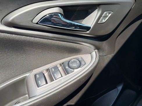 Used 2024 Chevrolet Malibu LT FWD image 29