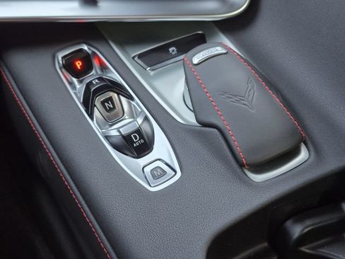 Used 2025 Chevrolet Corvette Stingray Coupe w/ 1LT RWD image 17