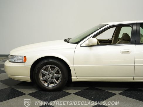 Used 1998 Cadillac Seville STS w/ Heated Seats Pkg image 21