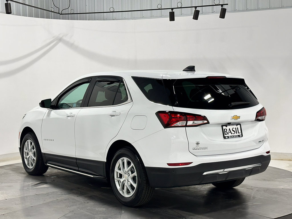 Used 2024 Chevrolet Equinox LT w/ LPO, Floor Liner Package AWD/4WD image 15