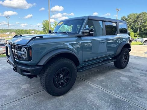 Used 2021 Ford Bronco First Edition AWD/4WD image 3