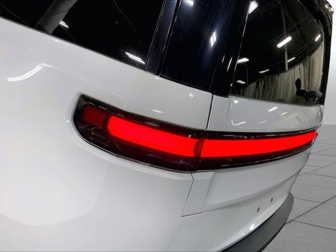 Used 2023 Rivian R1S Launch Edition Quad AWD/4WD image 27