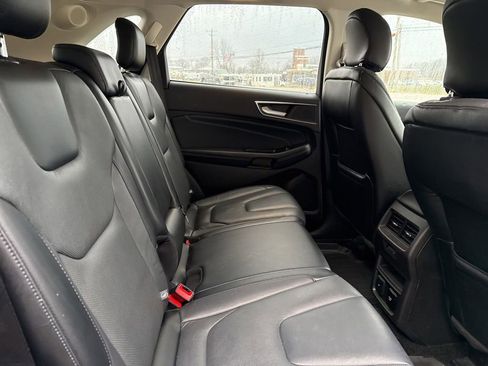 Used 2017 Ford Edge Titanium w/ Equipment Group 301A image 36