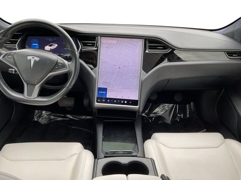Used 2018 Tesla Model S 75D AWD/4WD image 9
