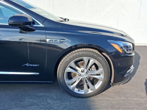 Used 2019 Buick LaCrosse Avenir w/ Driver Confidence Package II image 32