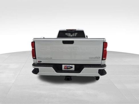 New 2026 Chevrolet Silverado 3500 High Country w/ High Country Premium Package image 4