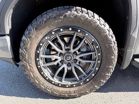 Used 2022 GMC Sierra 1500 Denali image 36