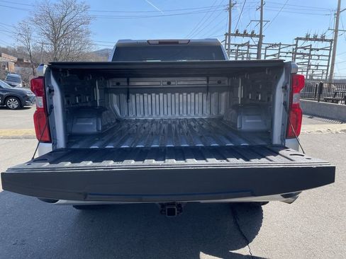 Used 2019 Chevrolet Silverado 1500 Custom w/ Custom Value Package AWD/4WD image 13
