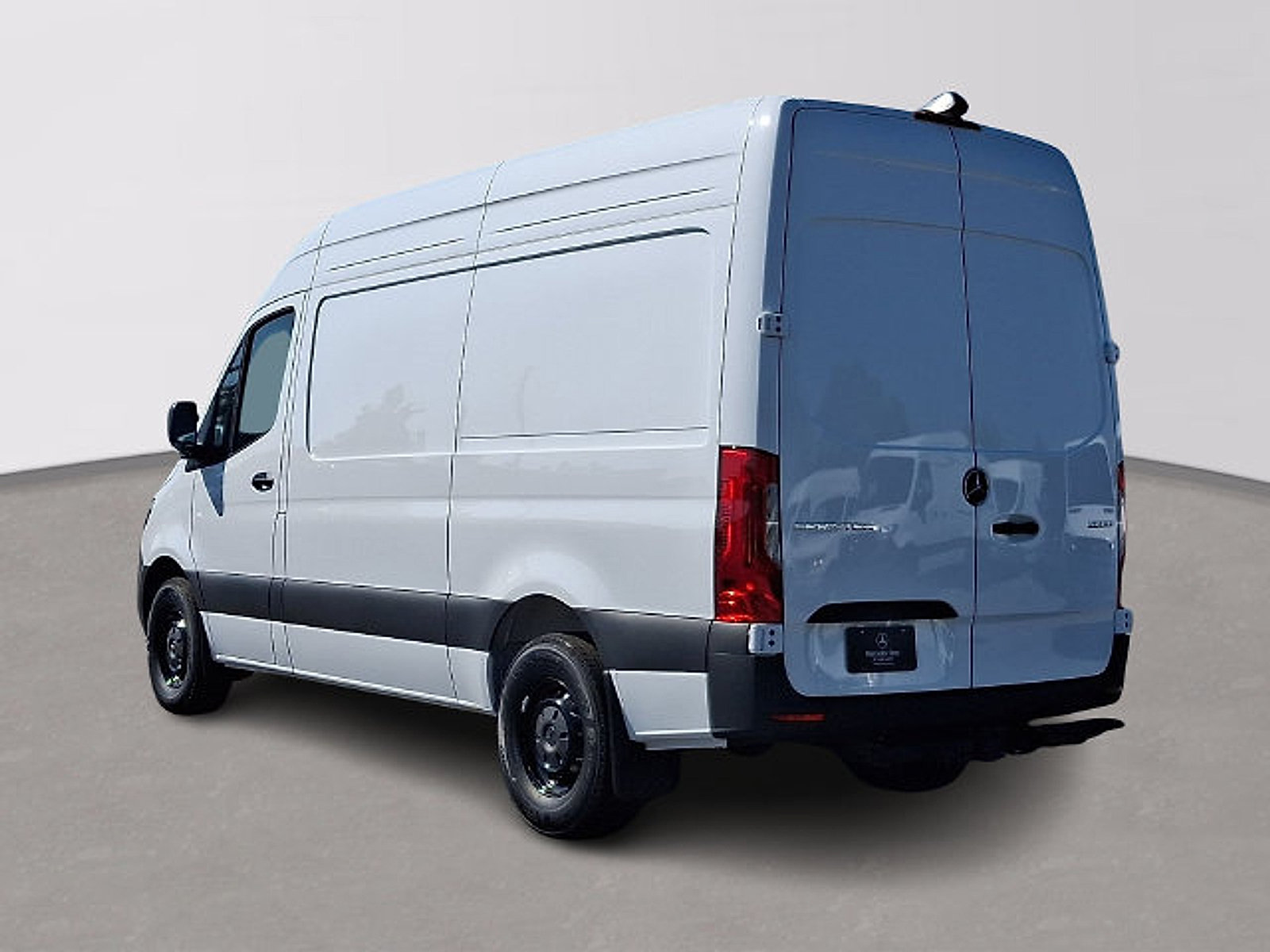 Used 2026 Mercedes-Benz Sprinter 2500 image 6