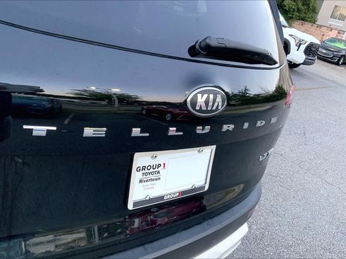 Used 2020 Kia Telluride LX FWD image 30