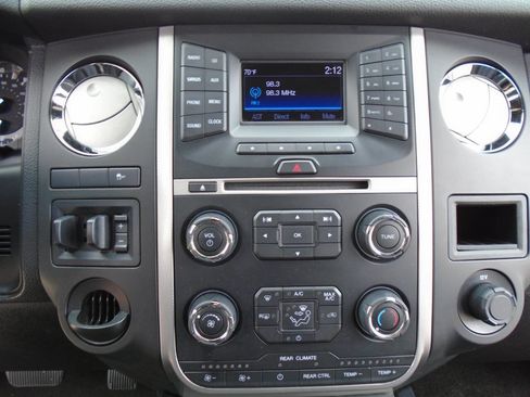 Used 2017 Ford Expedition EL XL w/ Equipment Group 101A RWD image 16