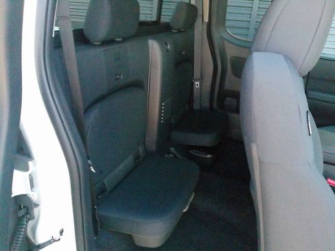 New 2026 Nissan Frontier S image 18