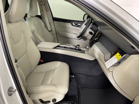 Certified 2024 Volvo XC60 T8 Plus w/ Protection Package AWD/4WD image 39
