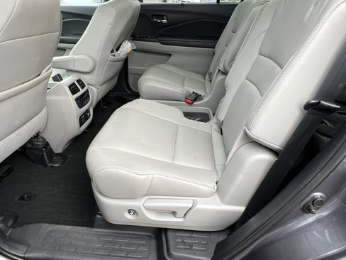 Used 2022 Honda Pilot Elite image 22
