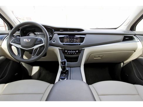 Used 2025 Cadillac XT5 Premium Luxury w/ LPO, Floor Liner Package image 11