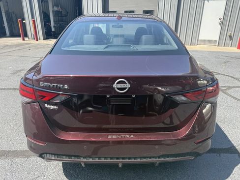 Used 2025 Nissan Sentra SV w/ All-Weather Package FWD image 3