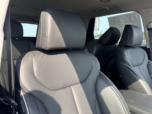 Used 2025 Hyundai Palisade SEL AWD/4WD image 24