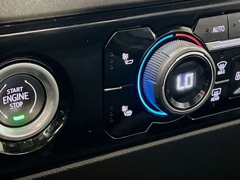 Used 2023 Chevrolet Silverado 1500 LT Trail Boss AWD/4WD image 21