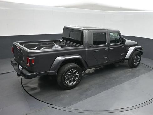 New 2026 Jeep Gladiator Sport AWD/4WD image 31