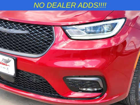 New 2026 Chrysler Pacifica Select FWD image 9