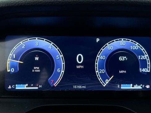 Used 2024 Jeep Grand Cherokee L Limited w/ Luxury Tech Group II image 23