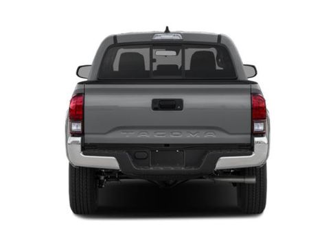 Used 2021 Toyota Tacoma SR5 RWD image 5