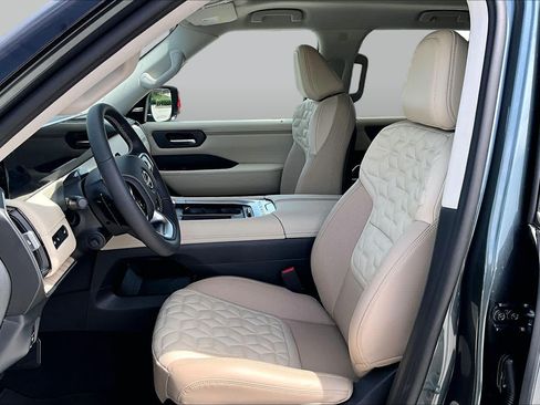 New 2026 Nissan Armada Platinum Reserve AWD/4WD image 9