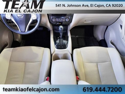 Used 2016 Nissan Rogue SL image 21