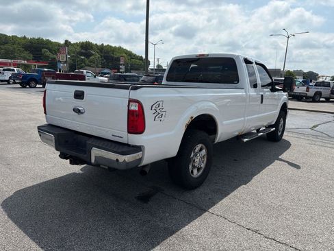 Used 2015 Ford F250 XLT w/ XLT Value Package AWD/4WD image 4