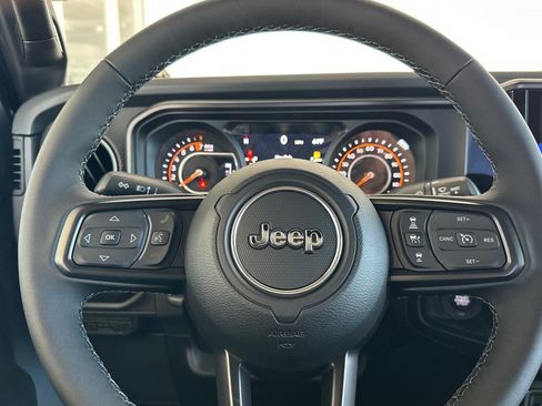 New 2026 Jeep Gladiator Rubicon AWD/4WD image 24