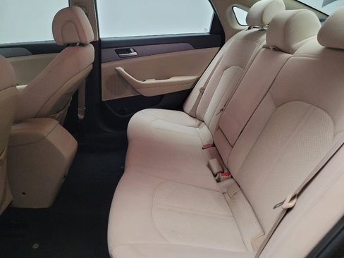 Used 2016 Hyundai Sonata SE FWD image 18