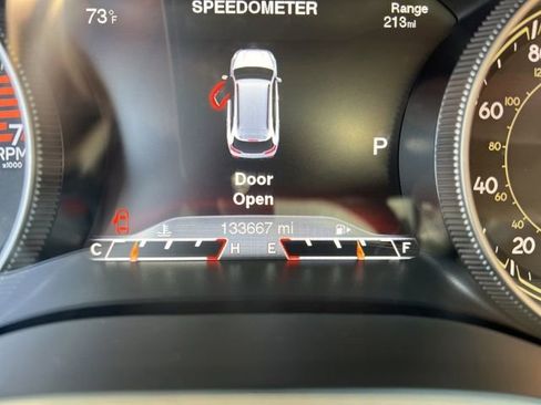 Used 2016 Jeep Cherokee Limited image 12