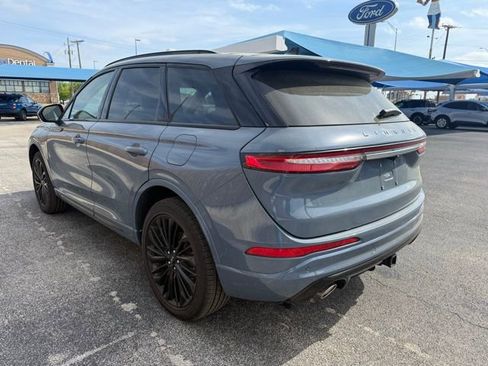 Used 2025 Lincoln Corsair Grand Touring w/ Jet Appearance Package image 9