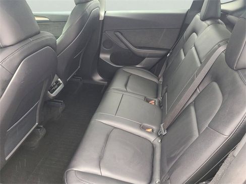 Used 2024 Tesla Model Y Performance image 14