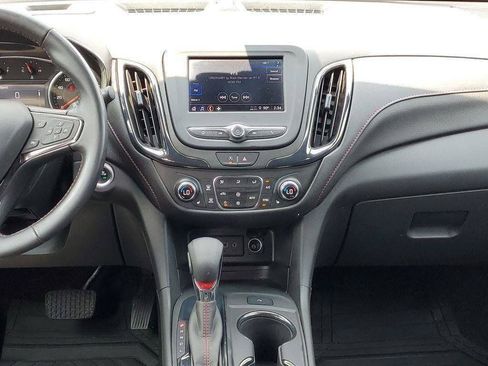 Used 2022 Chevrolet Equinox RS FWD image 26