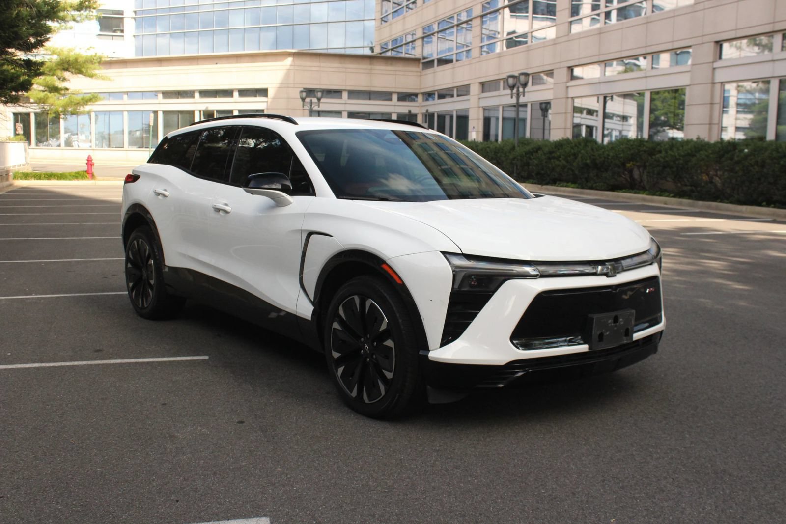 Used 2024 Chevrolet Blazer EV RS AWD/4WD image 1