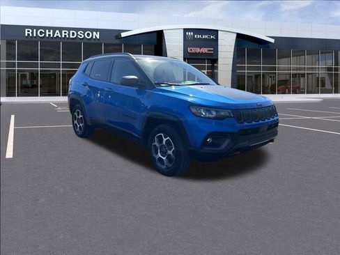 Used 2022 Jeep Compass Trailhawk w/ Sun and Sound Group image 8