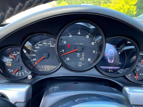 Used 2017 Porsche 911 Carrera RWD image 24