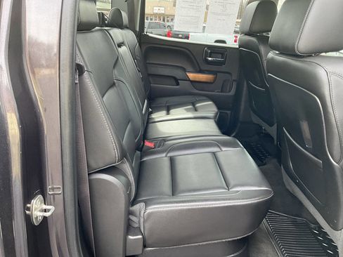 Used 2015 Chevrolet Silverado 2500 LTZ image 15