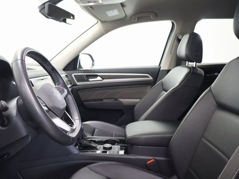 Used 2022 Volkswagen Atlas SE image 13