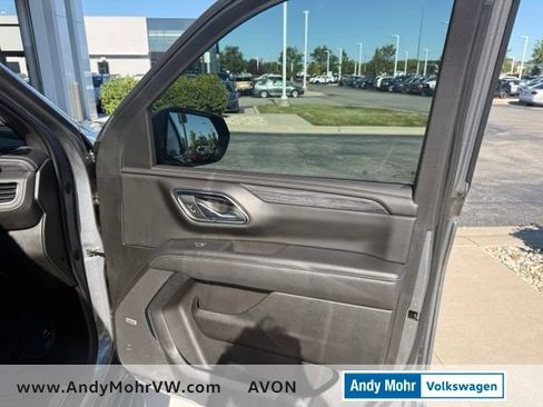 Used 2021 GMC Yukon SLT w/ SLT Luxury Plus Package RWD image 17