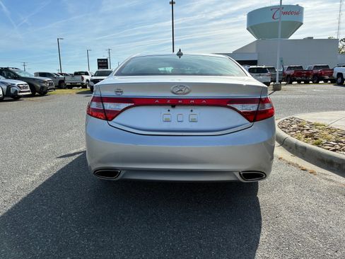 Used 2012 Hyundai Azera FWD image 6