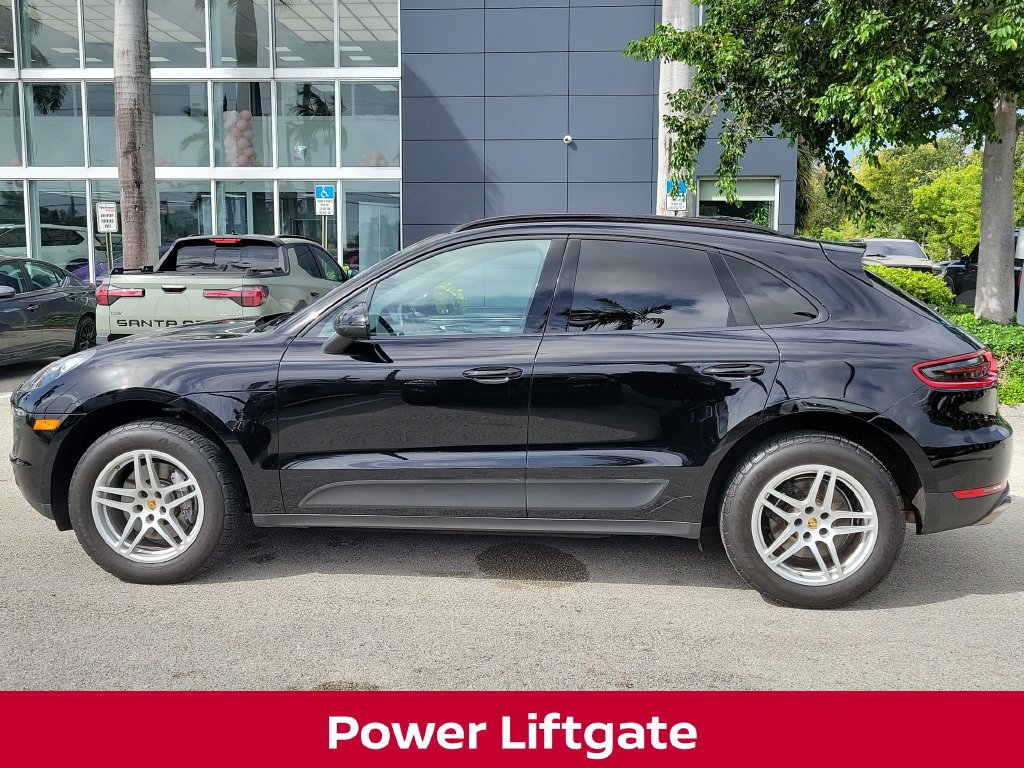 Used 2018 Porsche Macan AWD/4WD image 10