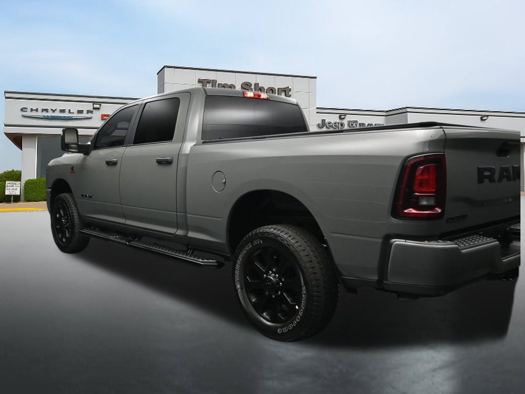 Used 2026 RAM 2500 Big Horn AWD/4WD image 3